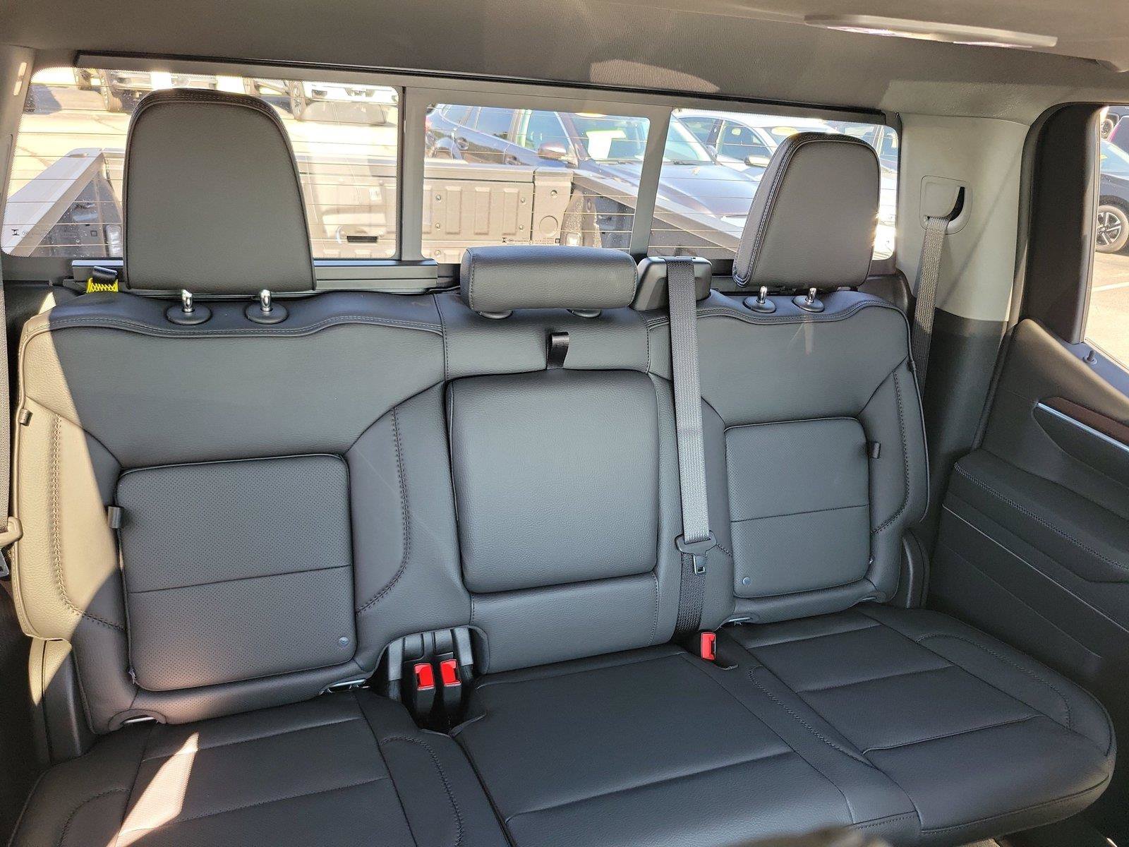 New 2026 GMC Sierra 1500 Denali w/ Technology Package AWD/4WD image 11