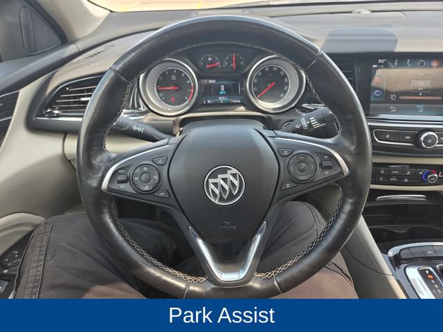 Used 2018 Buick Regal Essence w/ Driver Confidence Package #1 AWD/4WD image 20
