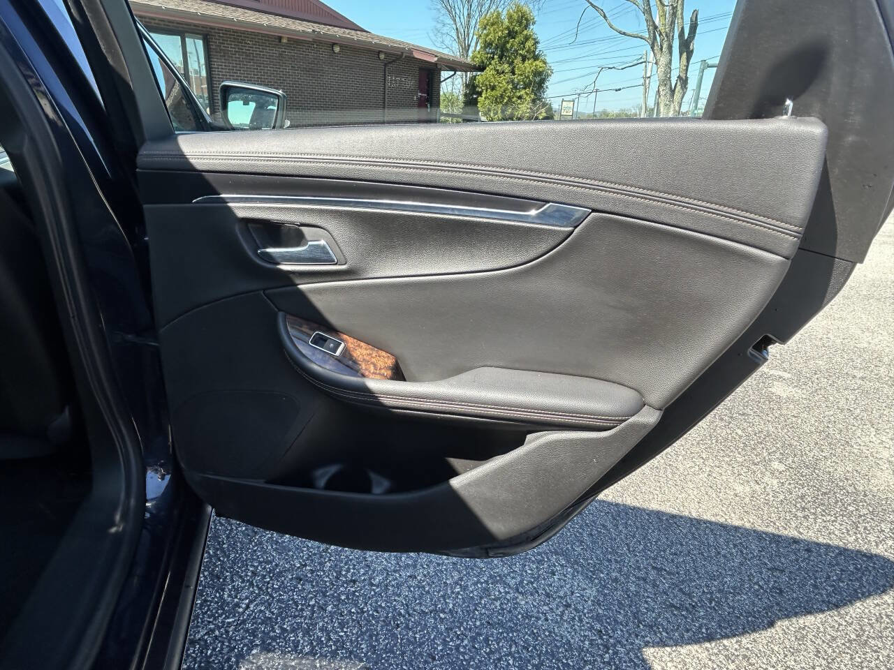 Used 2014 Chevrolet Impala LT image 15