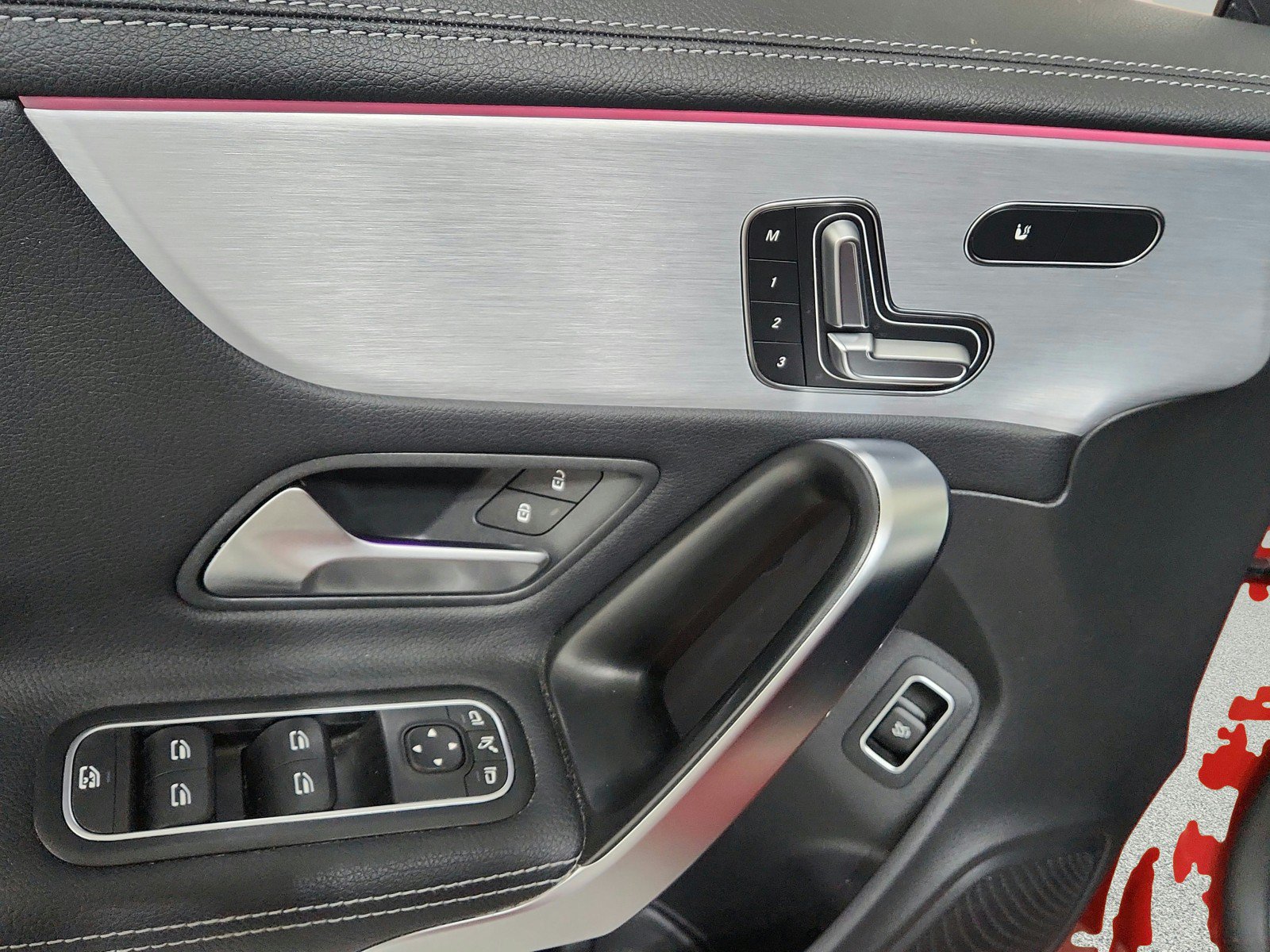 Certified 2023 Mercedes-Benz CLA 250 w/ Premium Package image 24