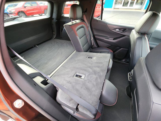 Used 2025 Chevrolet Equinox RS w/ Safety and Technology Package image 18