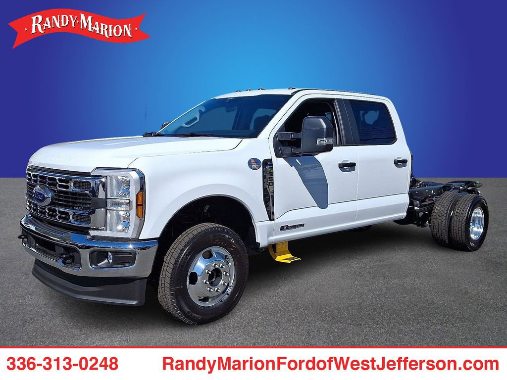 New 2026 Ford F350 XL w/ XL Chrome Package AWD/4WD image 1