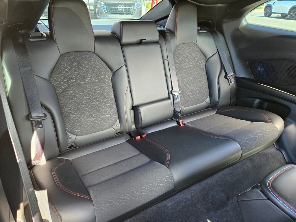 Used 2025 Dodge Charger R/T w/ Quick Order Package 25M R/T image 17