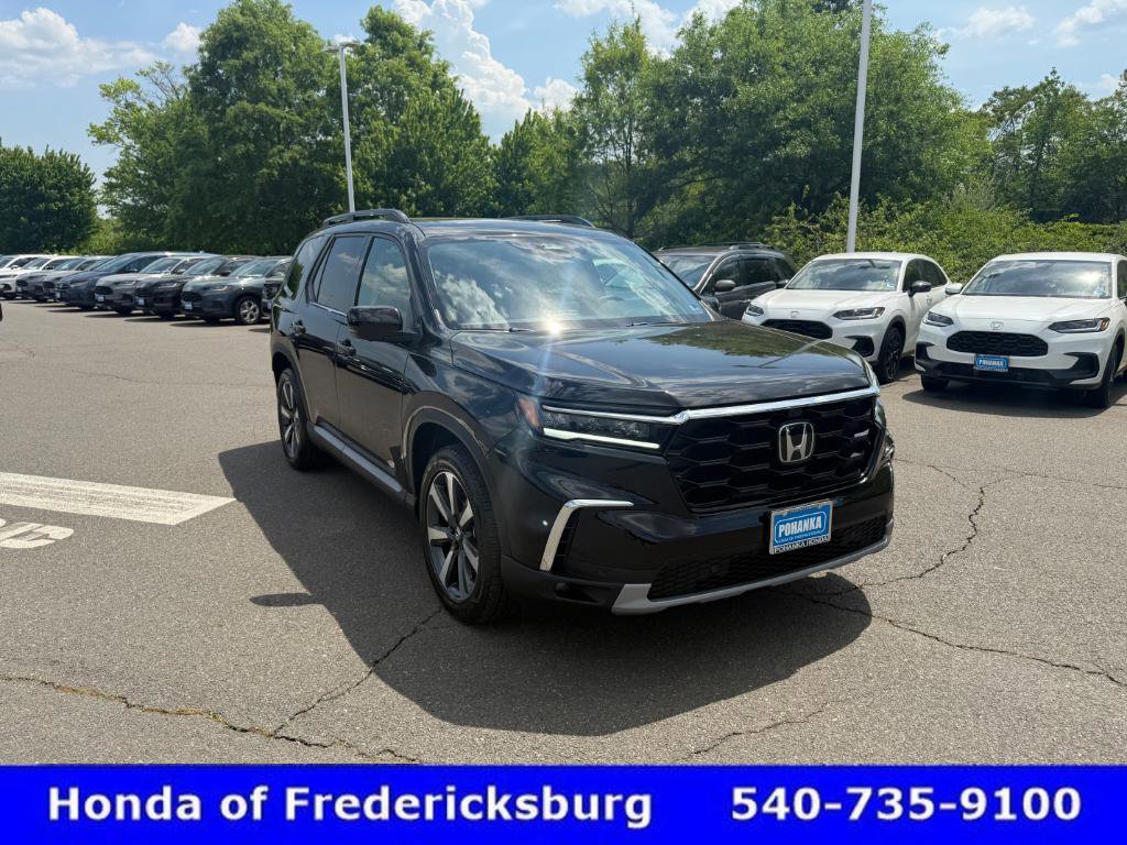 Certified 2025 Honda Pilot Elite image 8