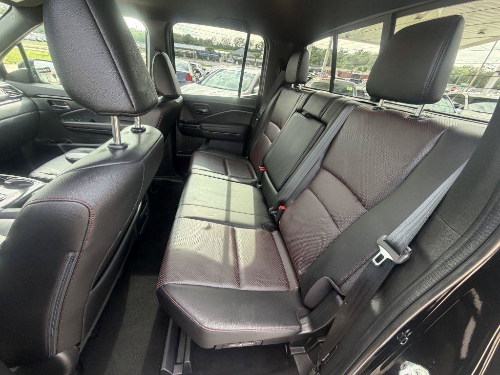 Used 2022 Honda Ridgeline Black Edition image 11