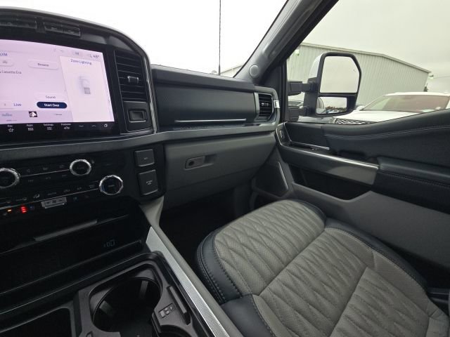 Used 2024 Ford F250 Limited w/ FX4 Off-Road Package image 28