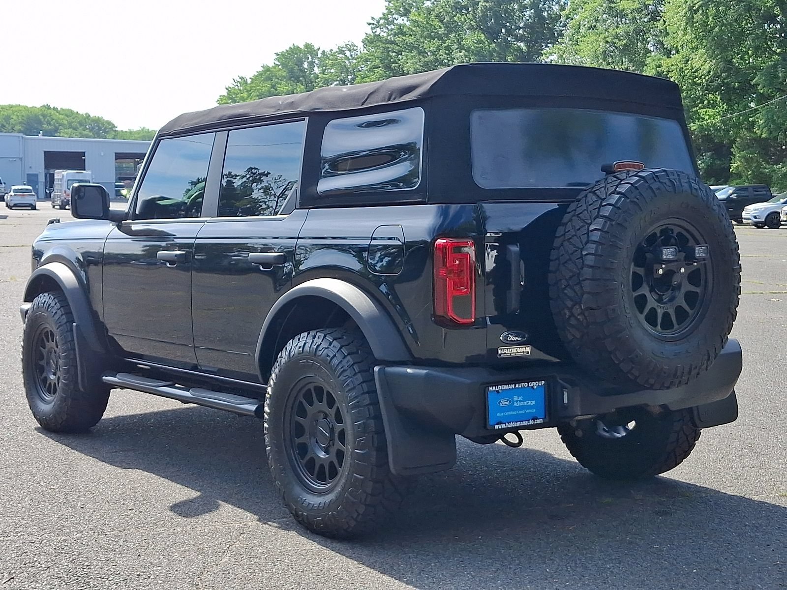 Certified 2022 Ford Bronco 4-Door AWD/4WD image 5
