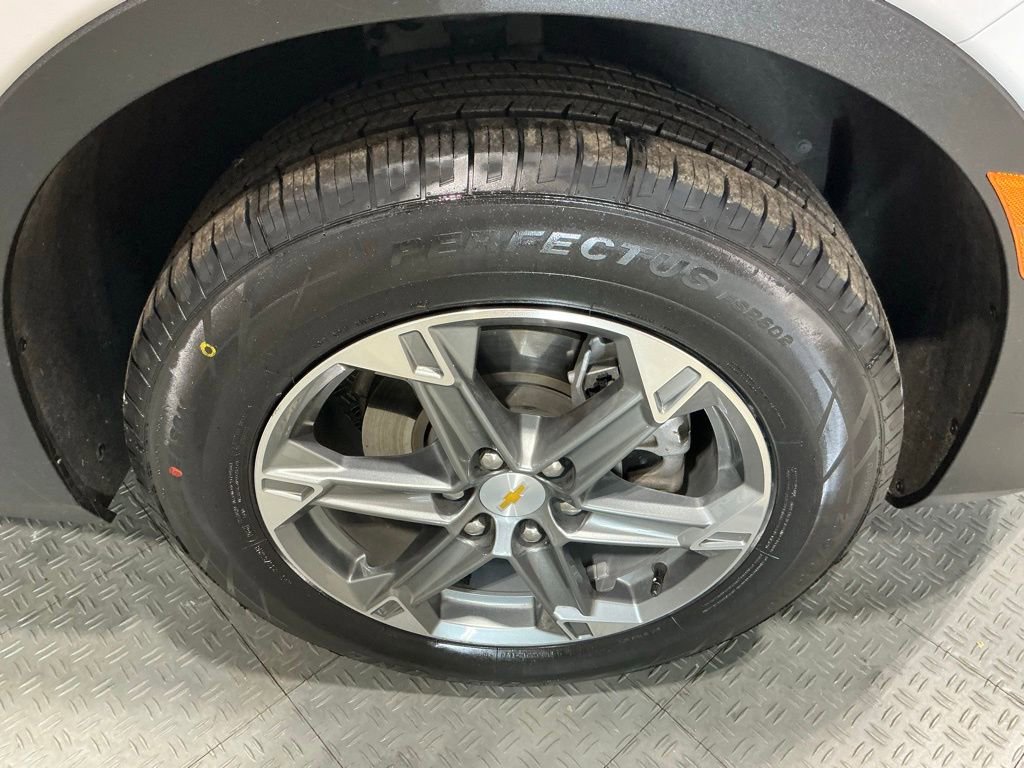 Used 2024 Chevrolet Blazer LT image 40