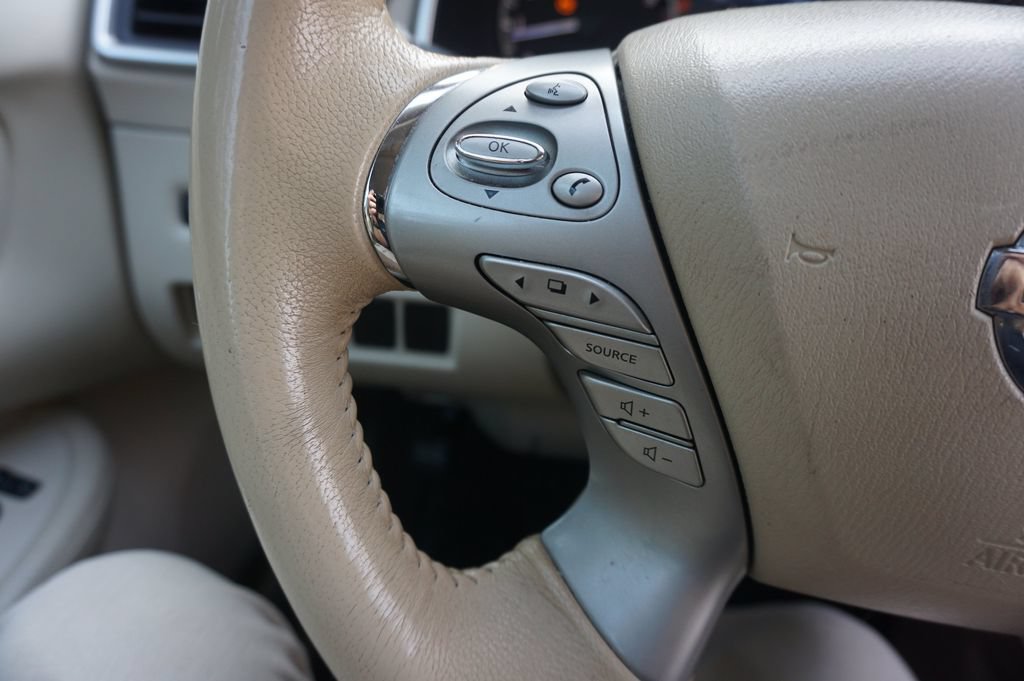 Used 2016 Nissan Murano SL FWD image 7