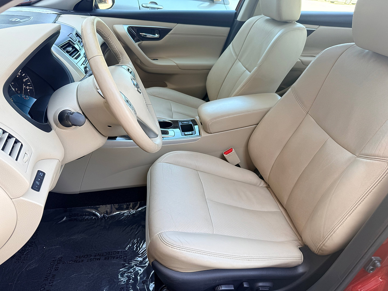 Used 2015 Nissan Altima 2.5 SL w/ Technology Package FWD image 31