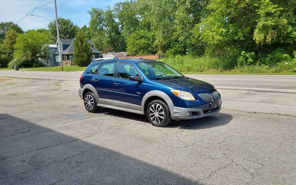 Used 2005 Pontiac Vibe w/ Power Group Value Package FWD image 2