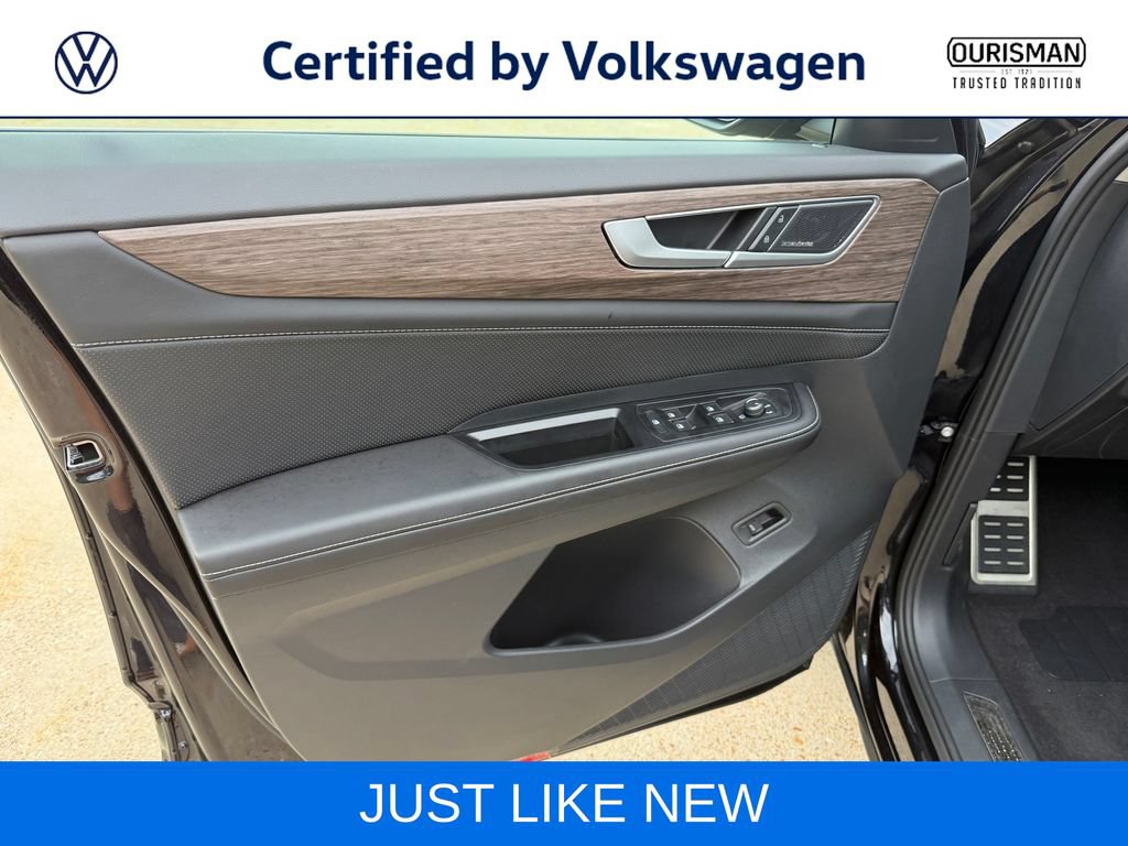 Certified 2026 Volkswagen Atlas SEL Premium R-Line AWD/4WD image 9