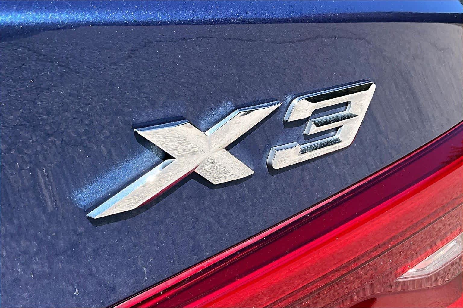 Used 2018 BMW X3 xDrive30i AWD/4WD image 10