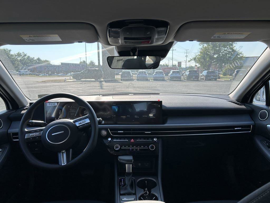 Certified 2025 Hyundai Sonata SE FWD image 11