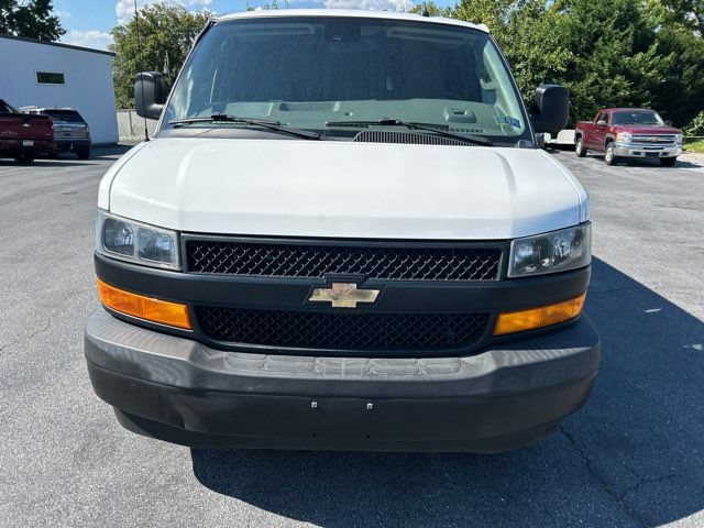 Used 2020 Chevrolet Express 2500 w/ Driver Convenience Package RWD image 4