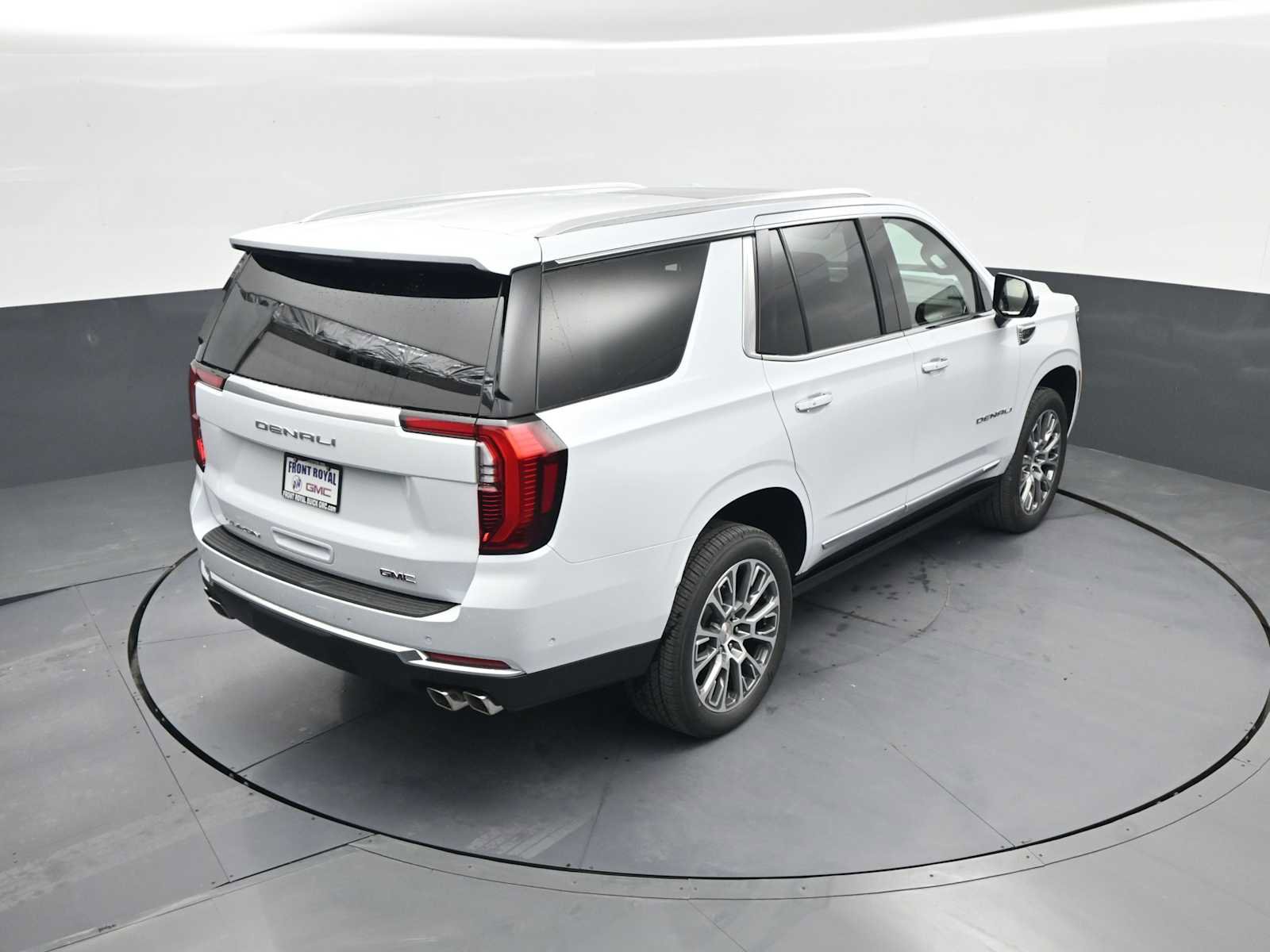 New 2026 GMC Yukon Denali w/ Sun & Power Step Package AWD/4WD image 36