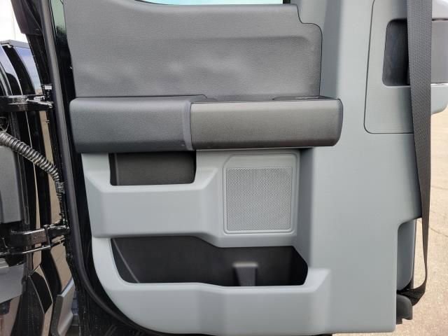 New 2025 Ford F250 XL w/ 360-Degree Camera Package image 33