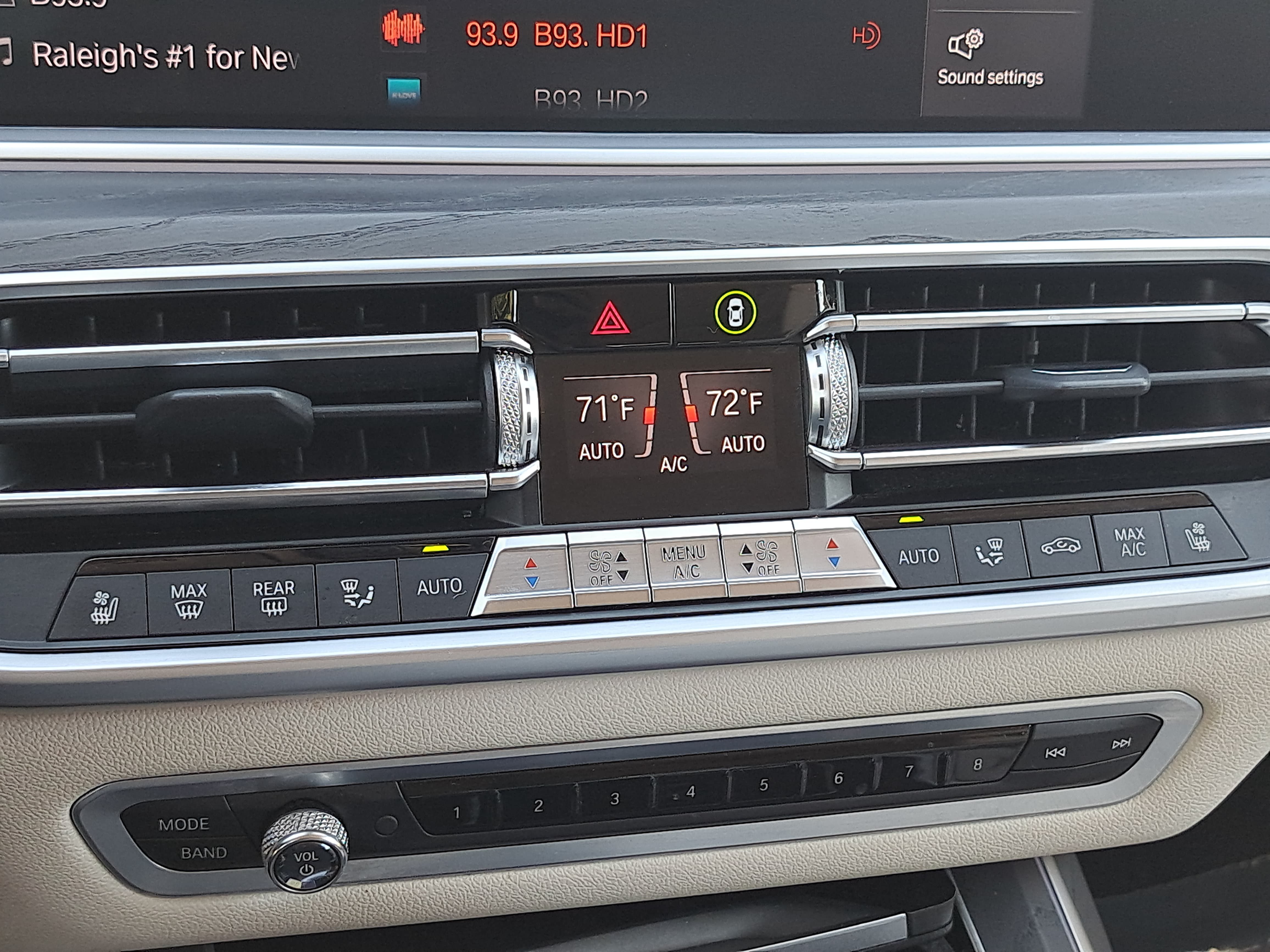 Used 2020 BMW X7 xDrive40i w/ Executive Package AWD/4WD image 23