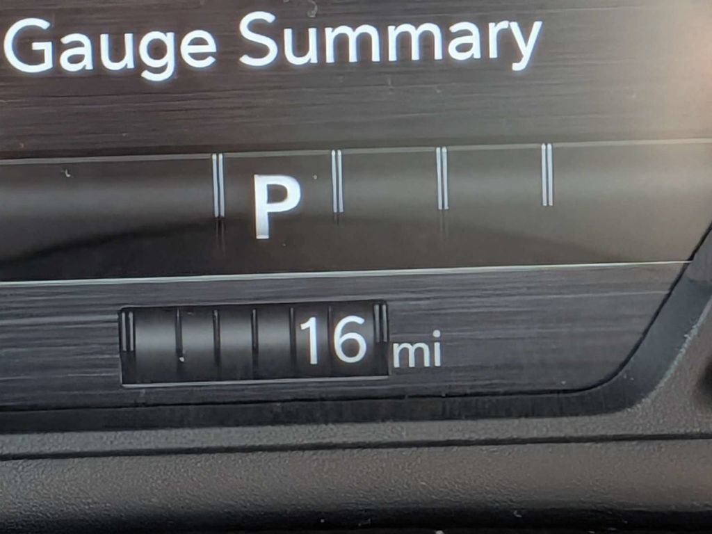New 2026 RAM 1500 Express AWD/4WD image 28