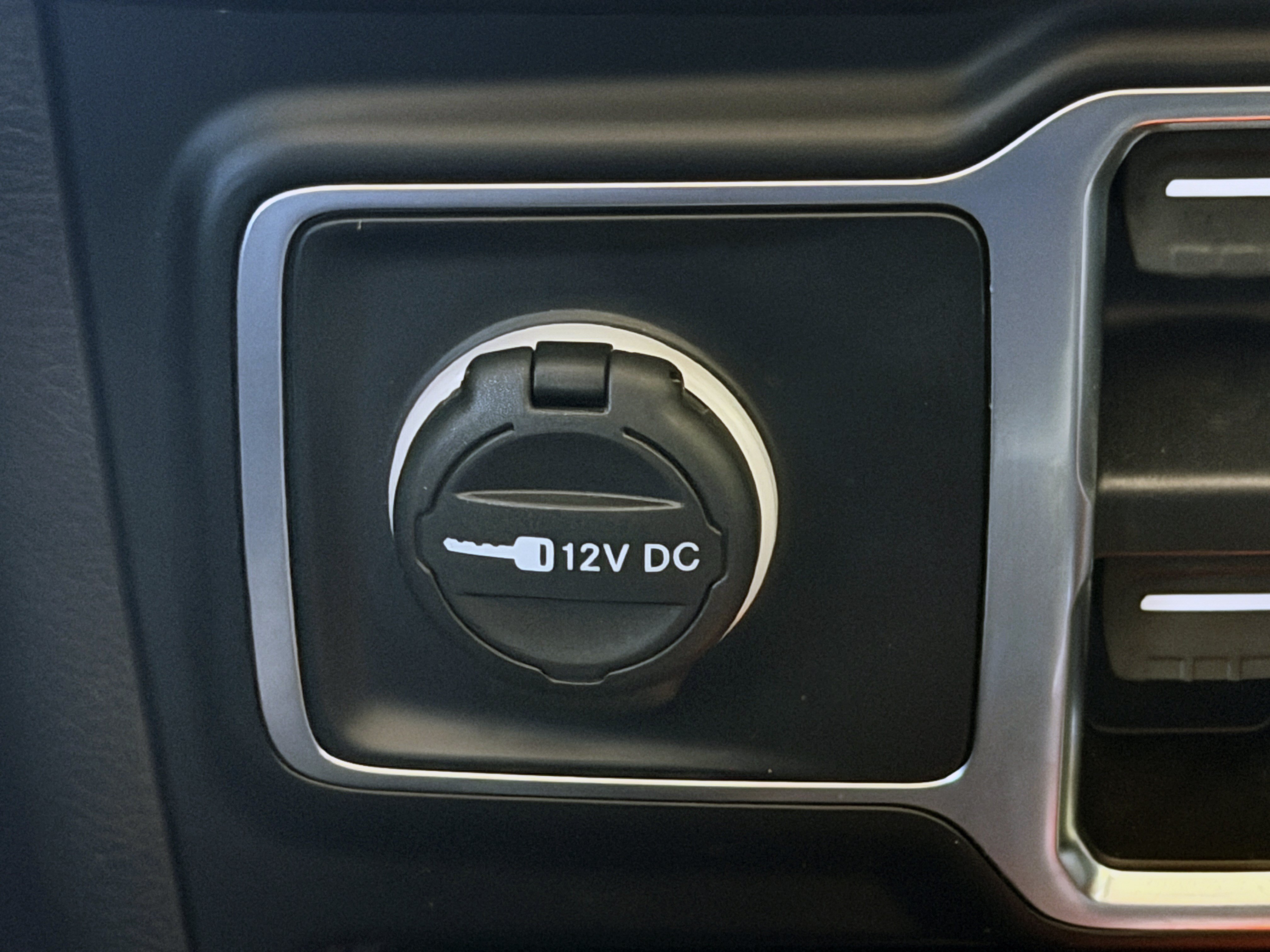 Used 2021 Jeep Gladiator Sport AWD/4WD image 21