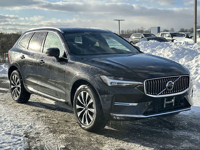 Used 2023 Volvo XC60 B5 Plus w/ Climate Package AWD/4WD image 21