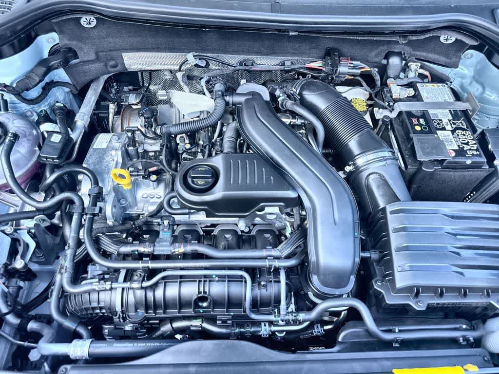 New 2026 Volkswagen Taos SE FWD image 12