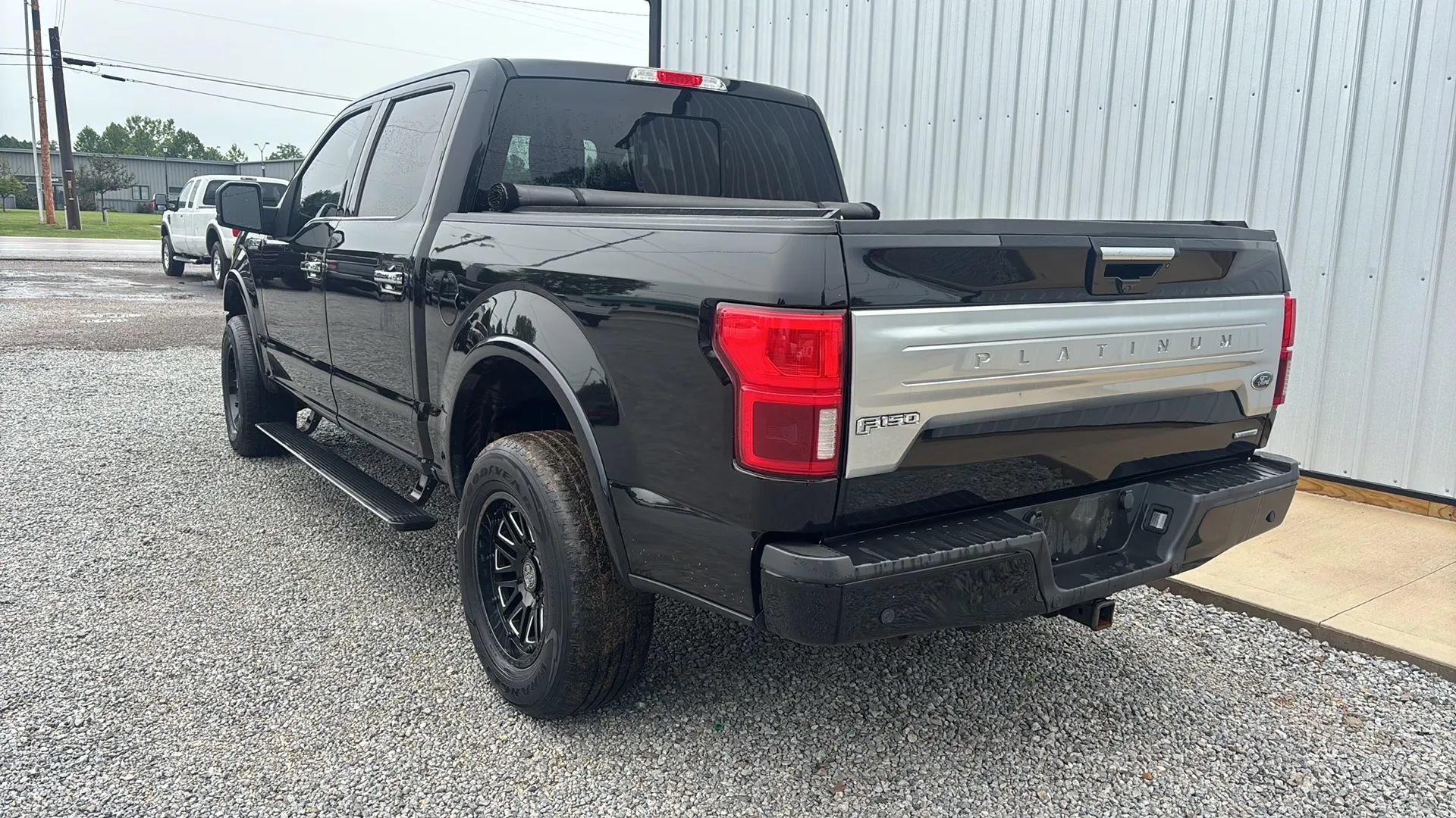 Used 2019 Ford F150 Platinum w/ Technology Package AWD/4WD image 3