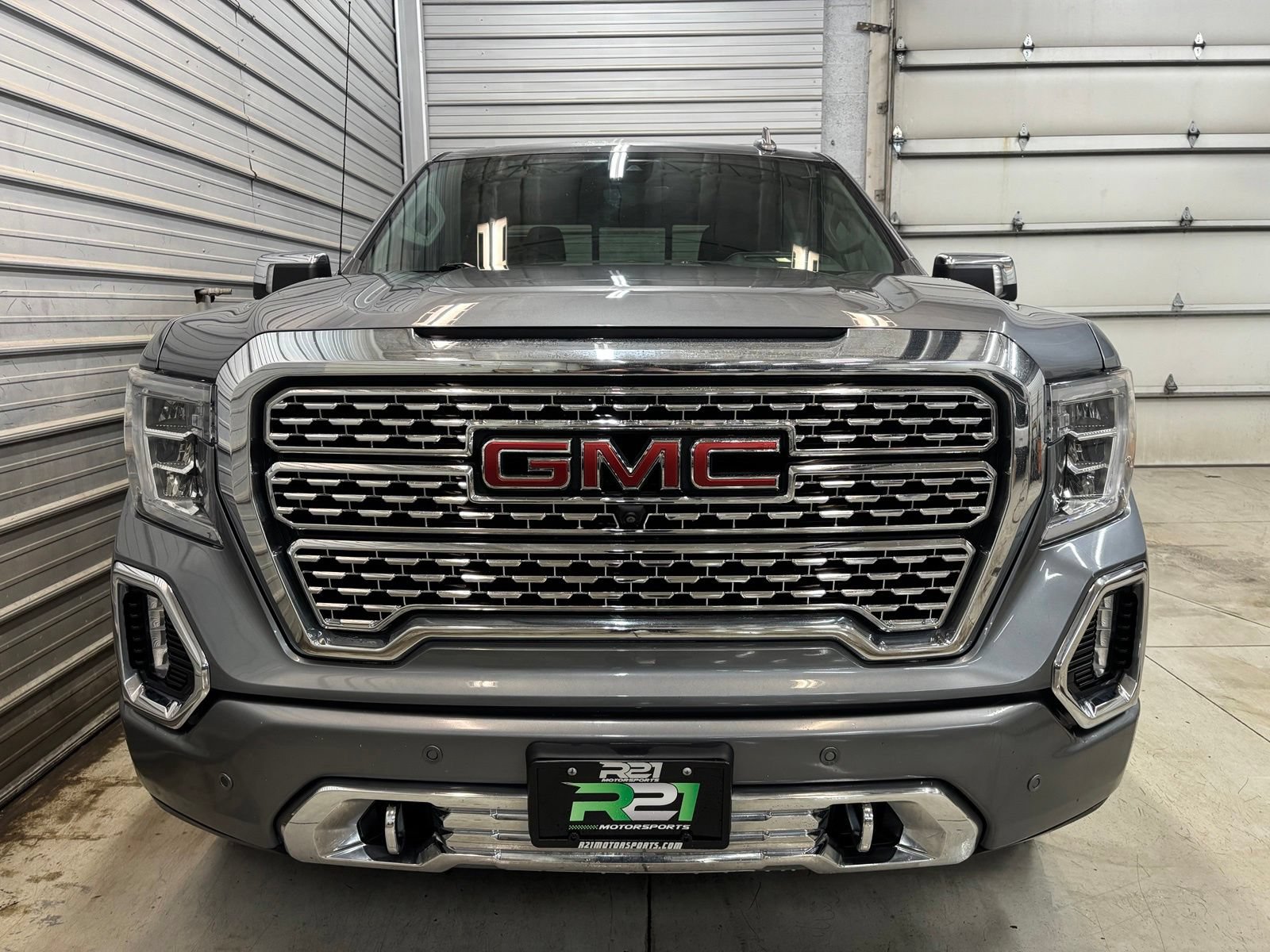 Used 2021 GMC Sierra 1500 Denali w/ Denali Ultimate Package AWD/4WD image 2