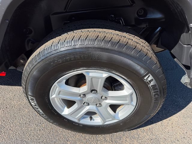Used 2019 Jeep Wrangler Unlimited Sport AWD/4WD image 11