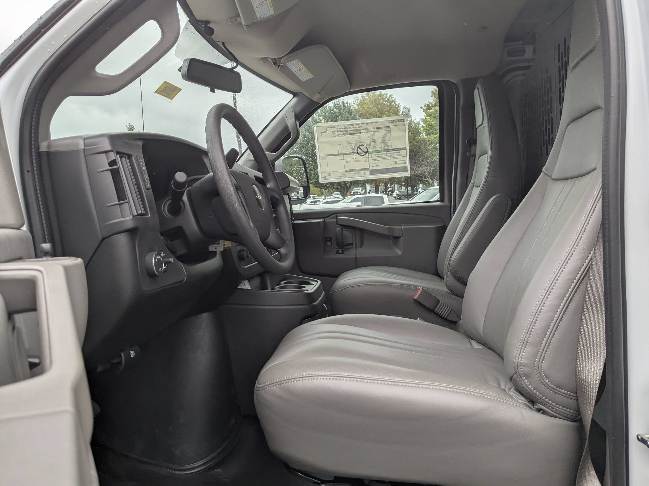 New 2025 GMC Savana 2500 Extended w/ Driver Convenience Package RWD image 16