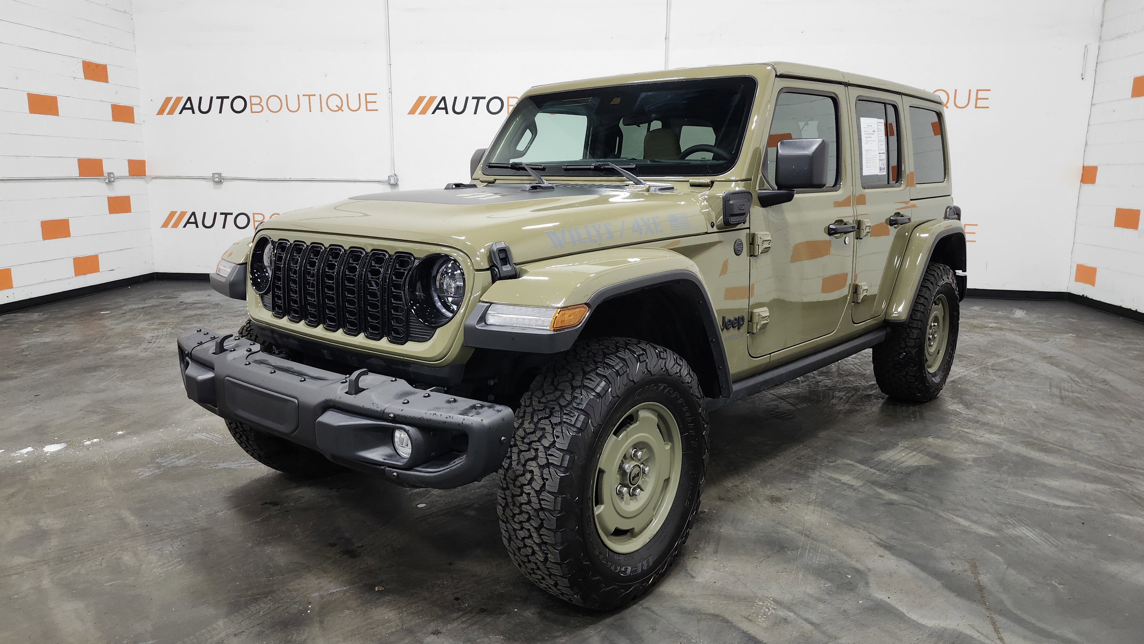 Used 2025 Jeep Wrangler Unlimited Sport S 4xe image 13