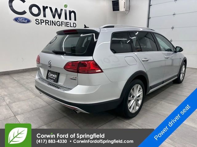 Used 2017 Volkswagen Golf Alltrack SE image 5