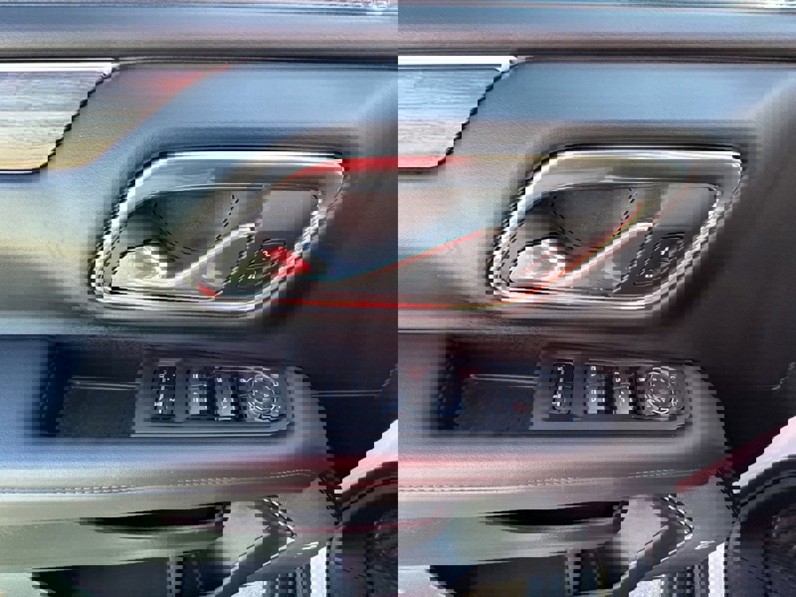 Used 2023 Chevrolet Tahoe High Country image 13