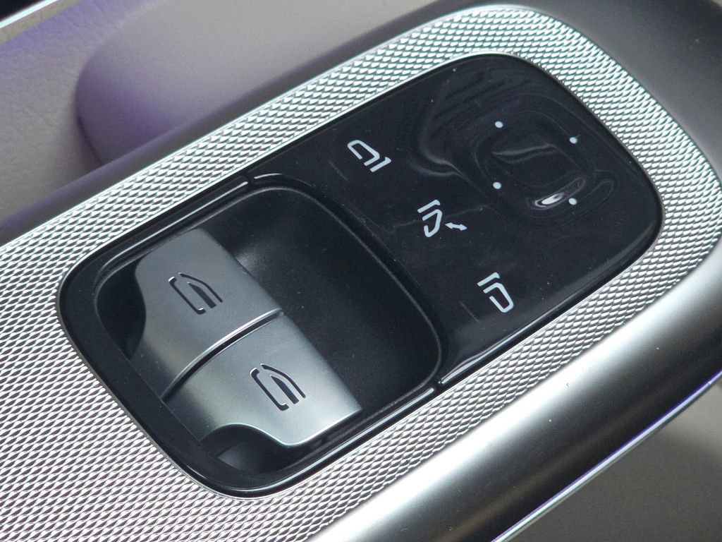 New 2026 Mercedes-Benz CLE 300 4MATIC Coupe image 25