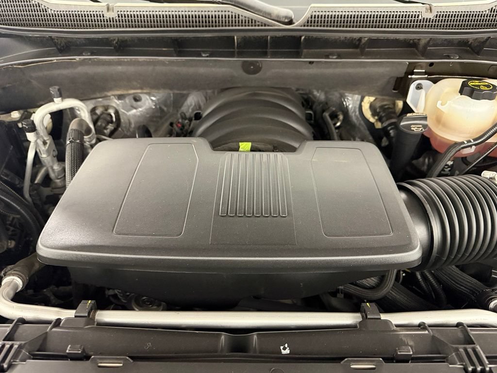 Used 2024 Chevrolet Silverado 1500 ZR2 w/ Technology Package AWD/4WD image 34