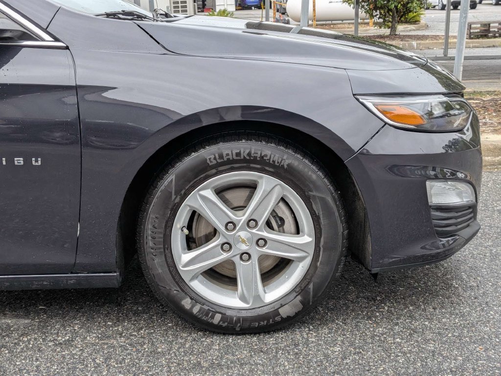 Used 2022 Chevrolet Malibu LS FWD image 11