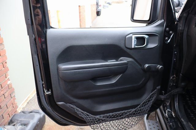 Used 2022 Jeep Wrangler Unlimited Sport image 9