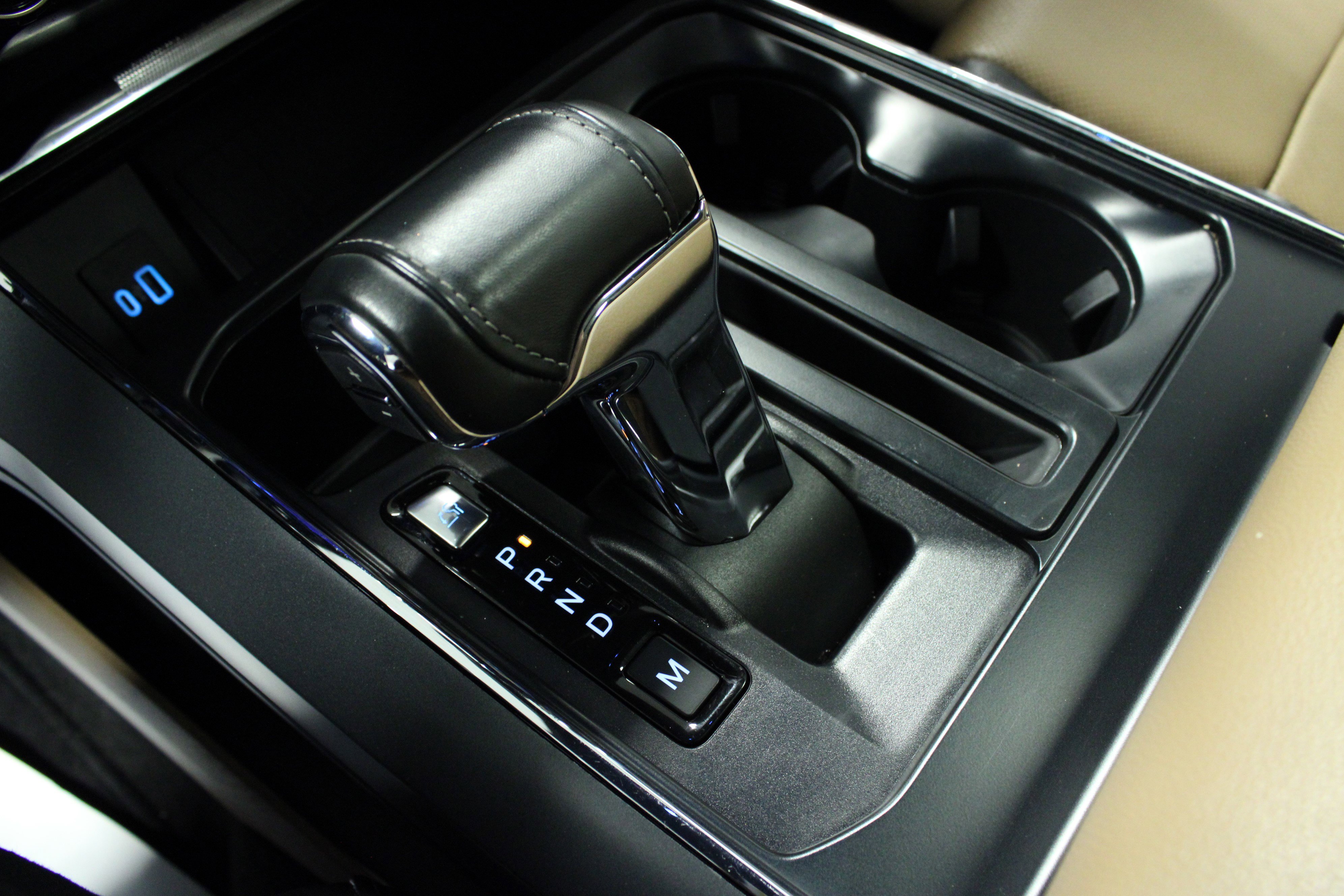 Used 2022 Ford F150 Lariat w/ Equipment Group 502A High image 23