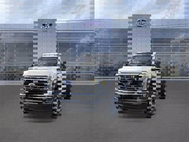 New 2026 Ford F550 4x4 Regular Cab Super Duty w/ XL Chrome Package image 31