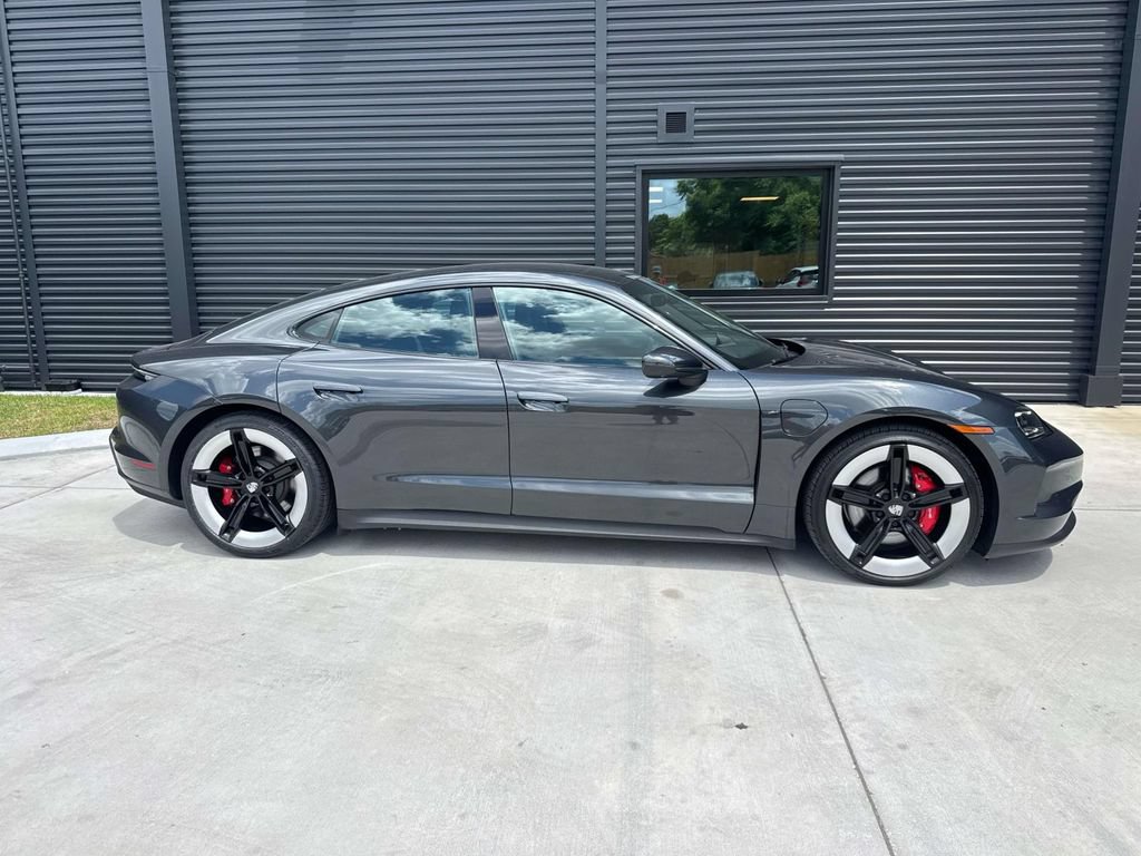 Certified 2025 Porsche Taycan 4S AWD/4WD image 10