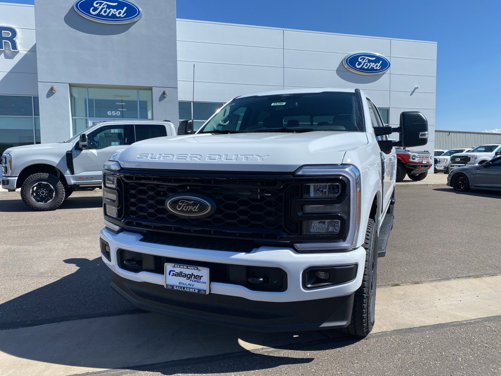 New 2026 Ford F250 4x4 Crew Cab Super Duty image 15