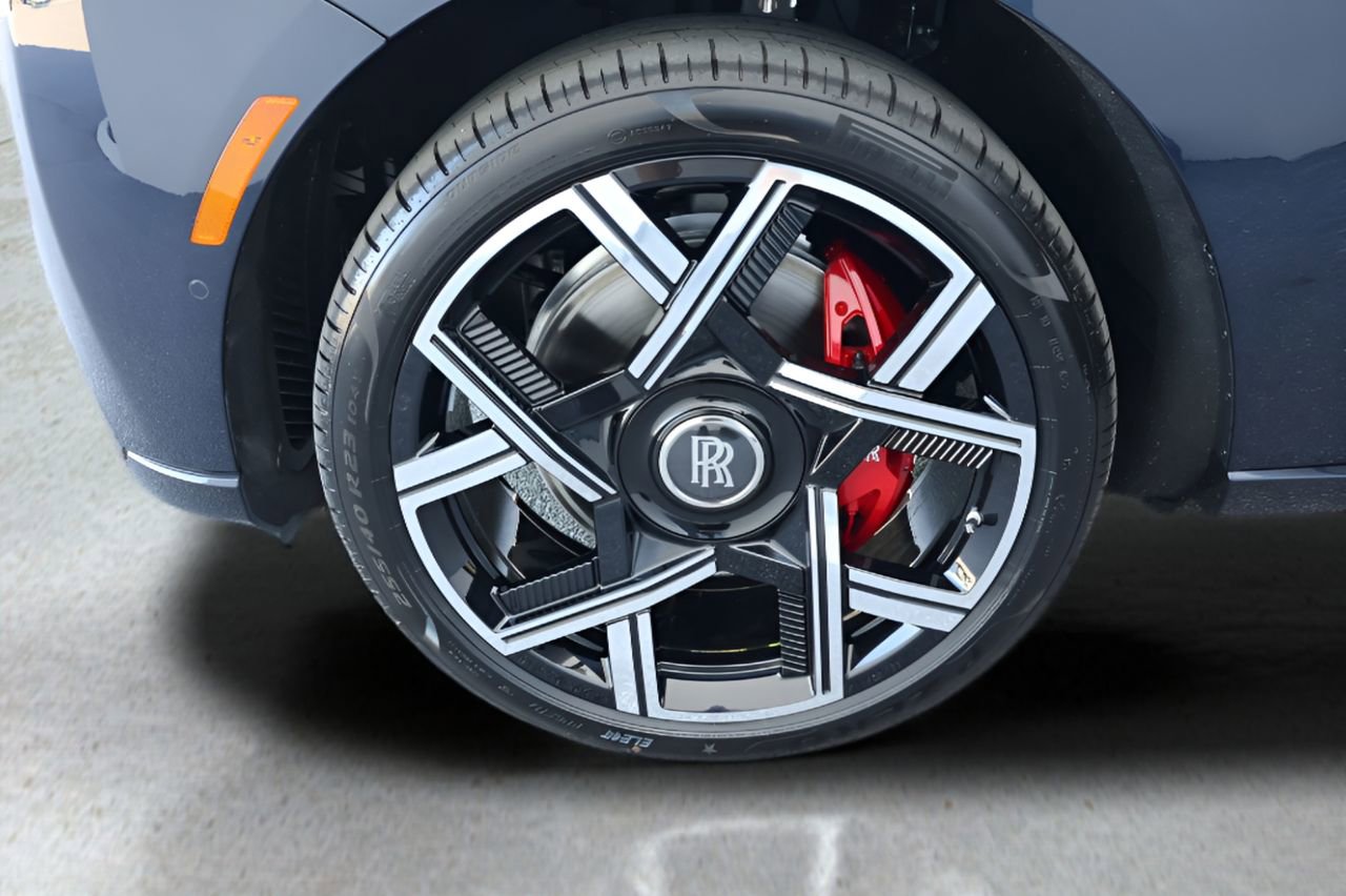 New 2026 Rolls-Royce Cullinan Black Badge AWD/4WD image 12