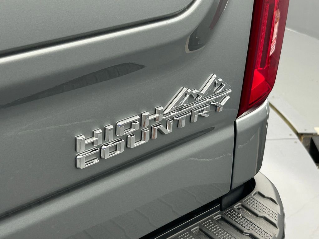 Used 2024 Chevrolet Silverado 1500 High Country w/ Technology Package image 53
