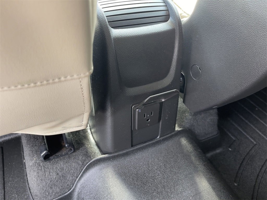 Used 2018 Buick Encore Premium w/ Experience Buick Package image 13