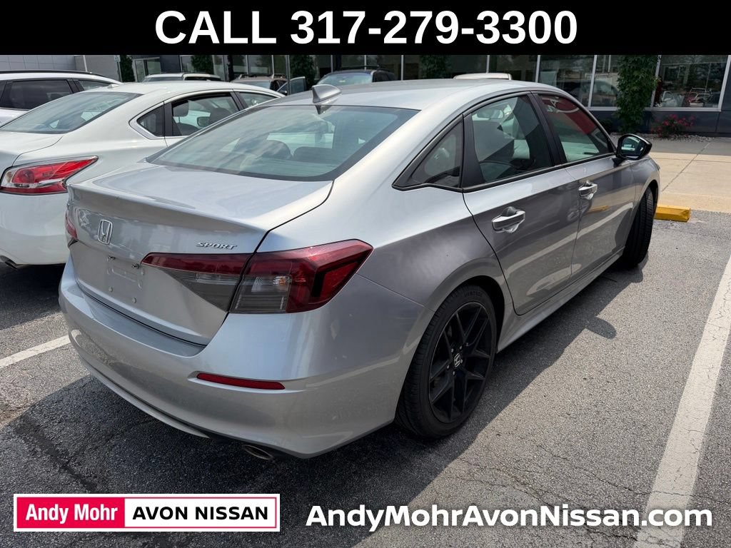 Used 2025 Honda Civic Sport image 4