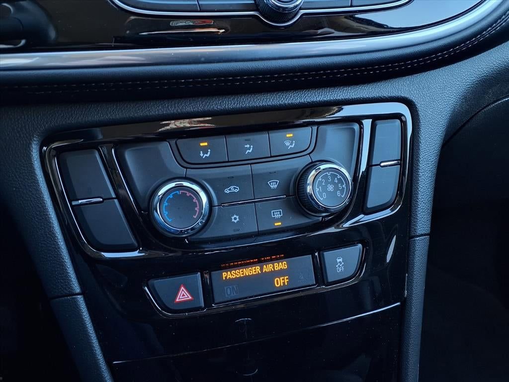 Used 2019 Buick Encore Preferred w/ Safety Package image 17