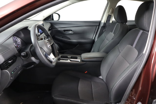 Used 2025 Nissan Sentra SV FWD image 13