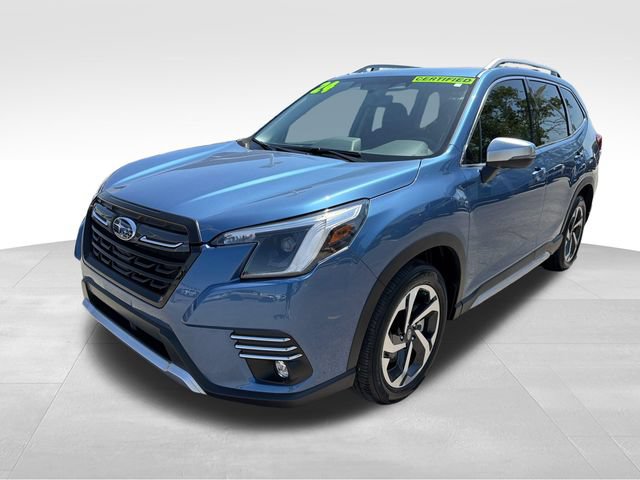Certified 2024 Subaru Forester Touring w/ Pop Package 2 AWD/4WD image 3