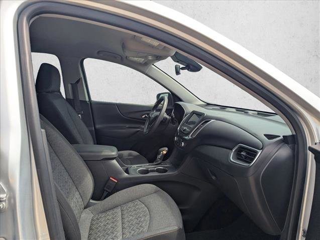 Used 2022 Chevrolet Equinox LT FWD image 15