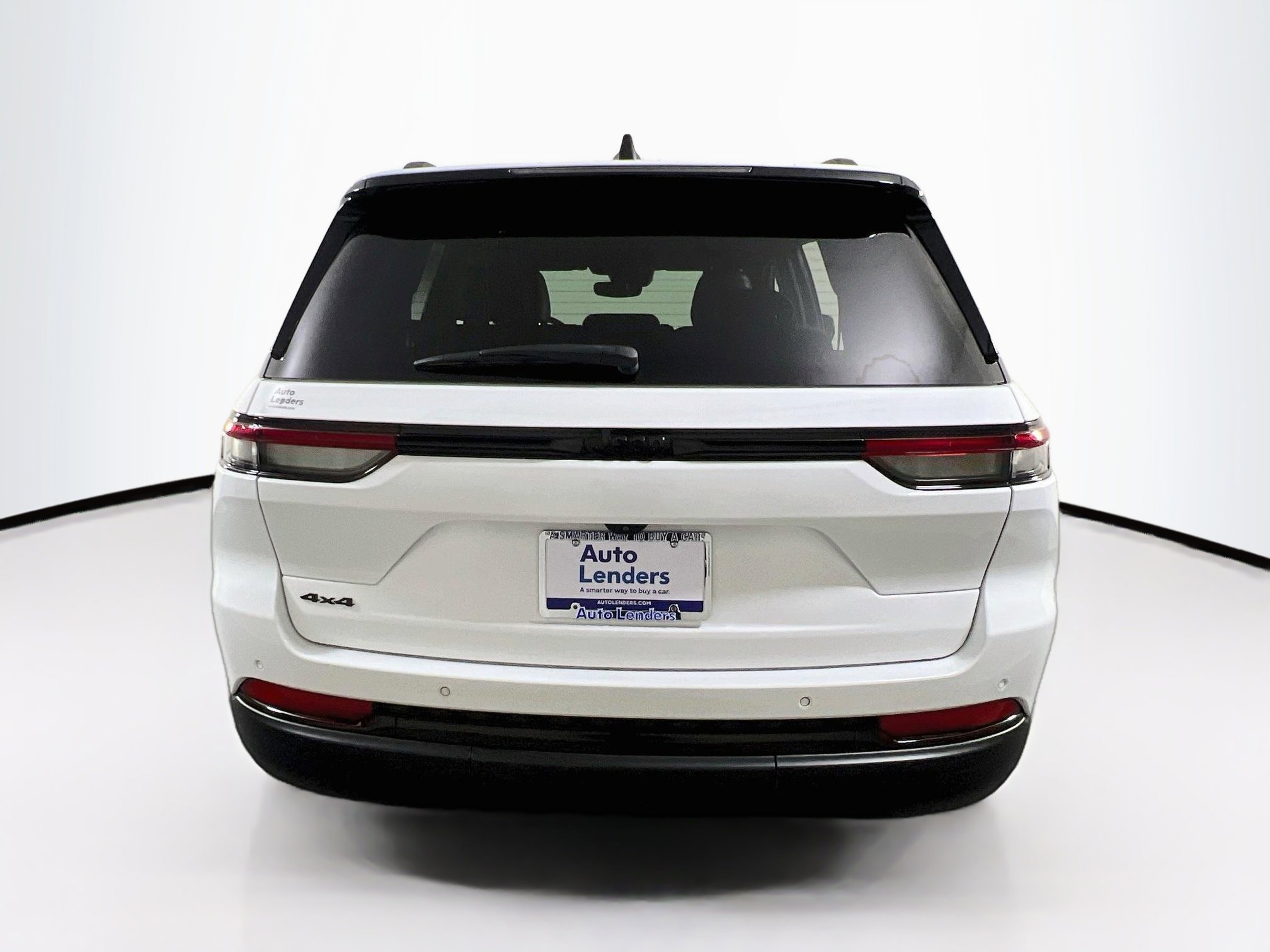 Used 2023 Jeep Grand Cherokee Altitude image 6